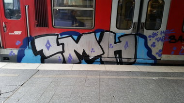 Graffiti Train - Photo by Hobbyspotter (2015)