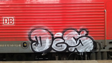 Graffiti Train - Photo by Hobbyspotter (2015)