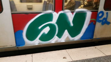 Graffiti Train - Photo by Hobbyspotter