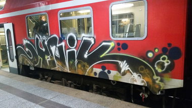 Graffiti Train - Photo by Hobbyspotter