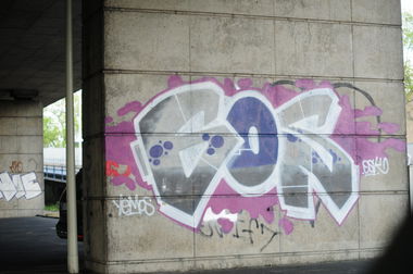 Graffiti Bombing - Photo by Hodenkobolt - Gos, Osik, Yemos