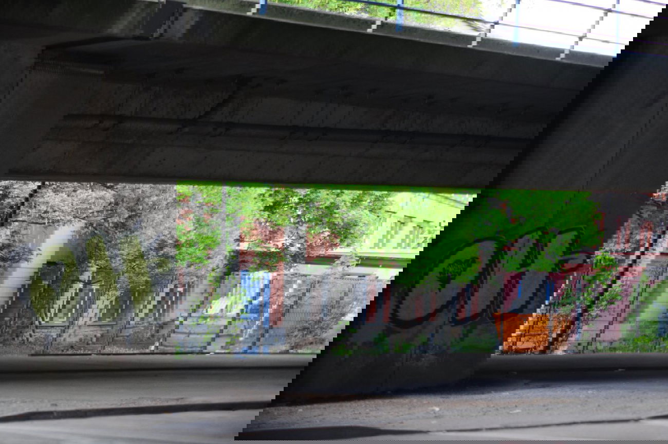 Graffiti Bombing - Photo by Hodenkobolt - OH