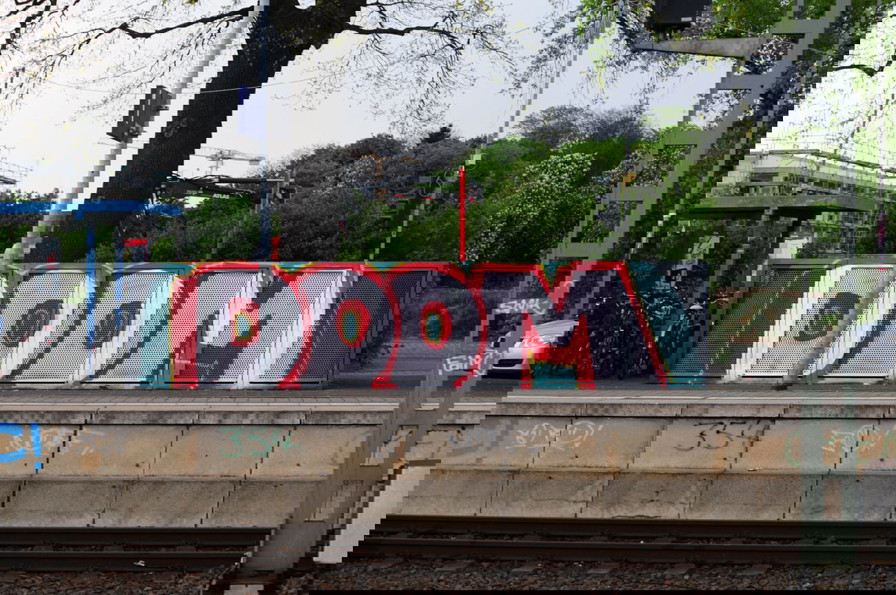 Graffiti Bombing - Photo by Hodenkobolt - Doom, 354, Foim