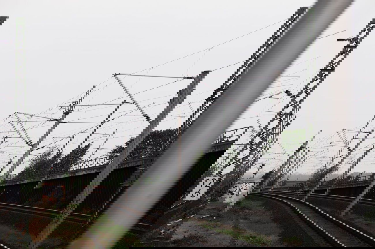 Graffiti Bombing - Photo by Hodenkobolt - Oye