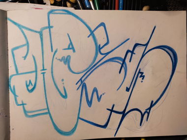 Graffiti Sketch - Photo by Hoe1