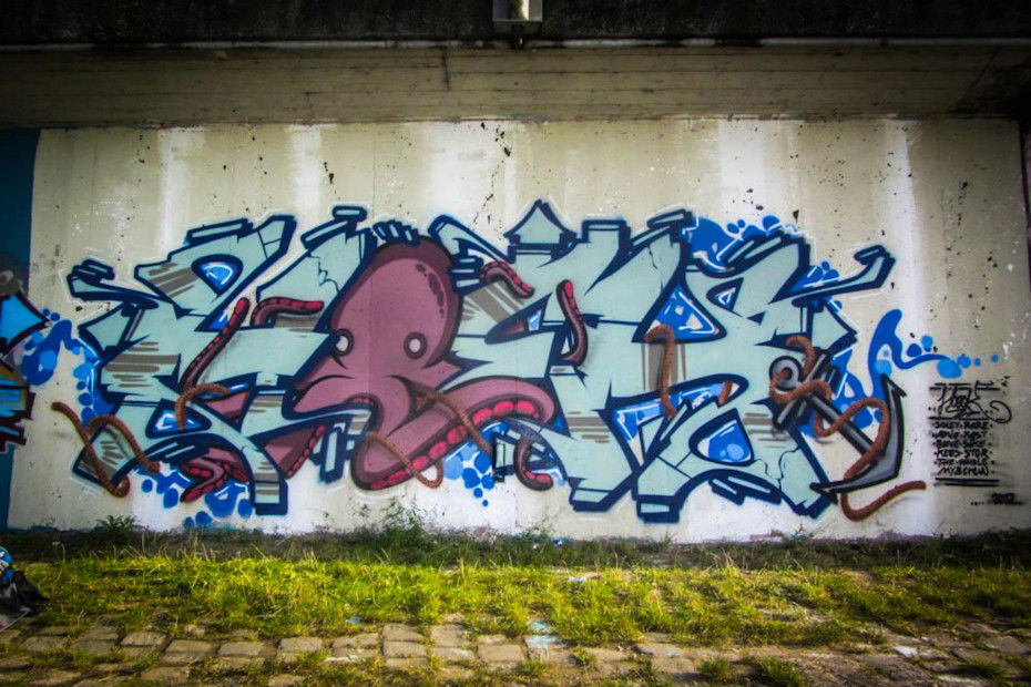 Graffiti Wall in Linz - Photo by Hoek143 - hoek, linz, myb (2012)