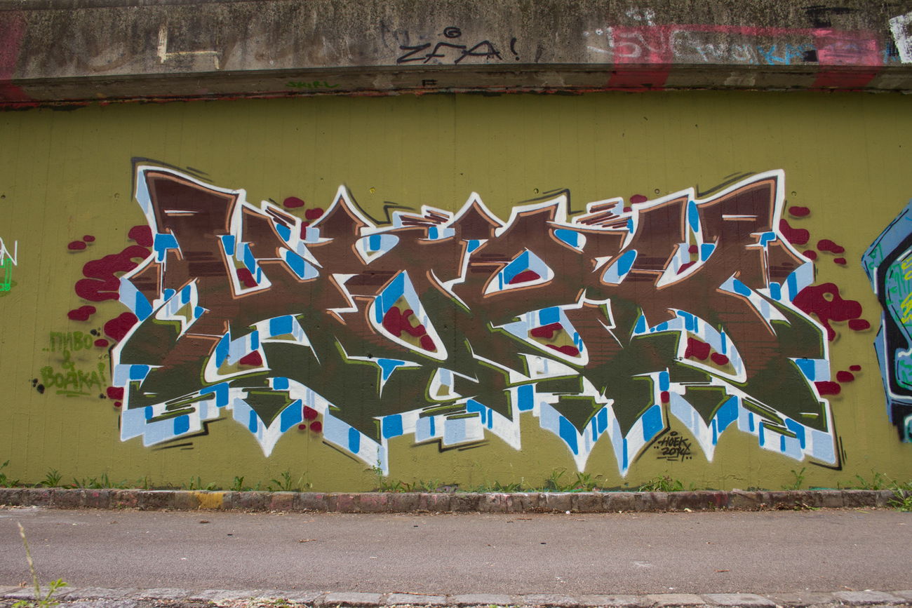Graffiti Wall in Wien - Photo by Hoek143 - hoek, hoeck