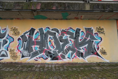 Graffiti Wall in Linz - Photo by Hoek143 - hoek, hoeck (2020)