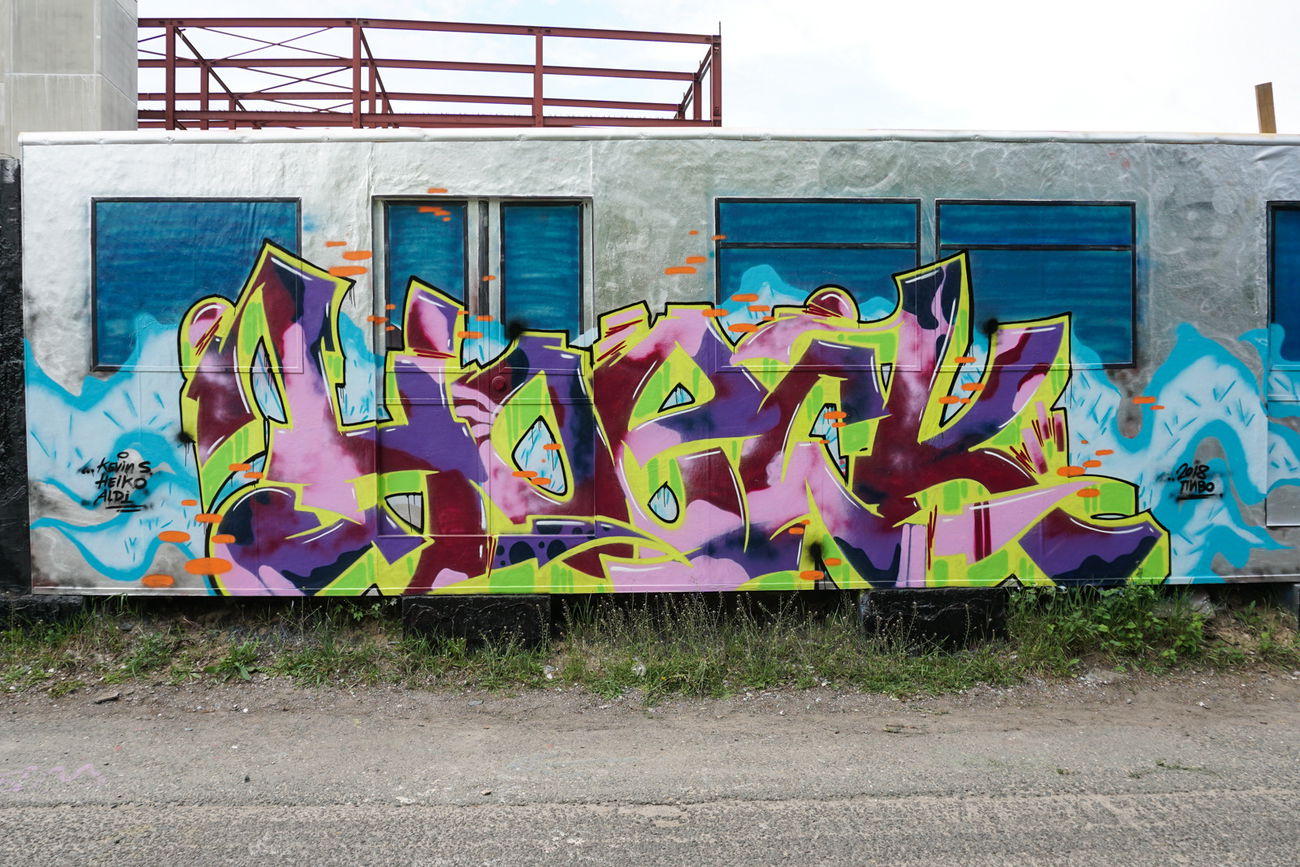 Graffiti Wall in Germany - Photo by Hoek143 - hoek, hoeck