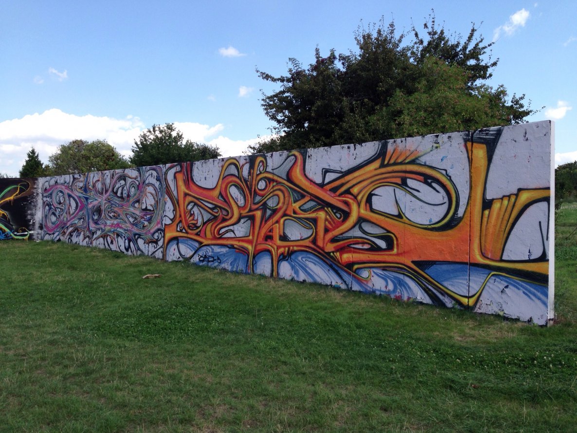 Graffiti Wall - Photo by Holzer - Basd (2013)