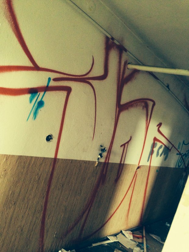 Graffiti Wall - Photo by Holzer - ZDF, Crew (2014)