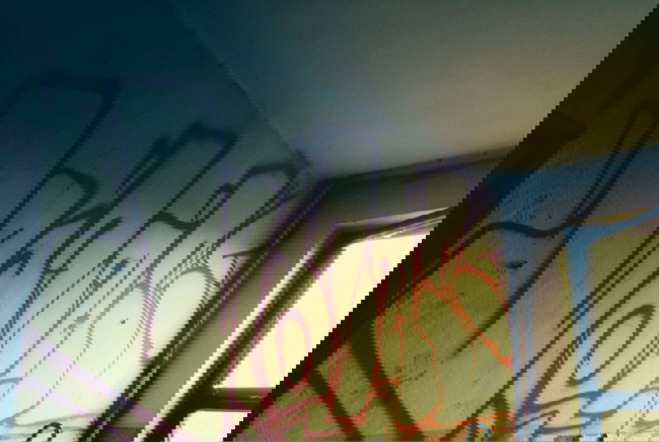 Graffiti Wall - Photo by Holzer - Novas (2014)