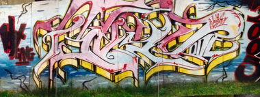 Graffiti Wall - Photo by Holzer - BASD (2005)