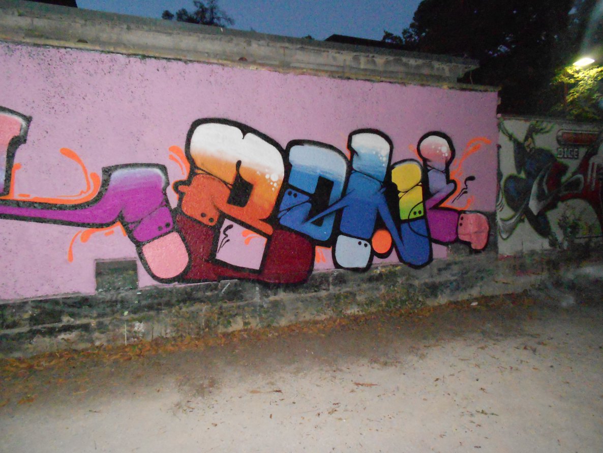 Graffiti Wall - Photo by Homie