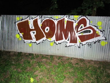 Graffiti Bombing - Photo by Homs (2025)
