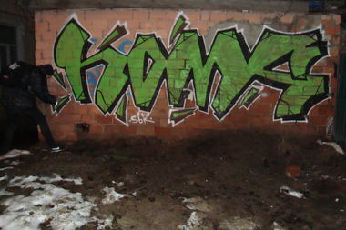 Graffiti Bombing - Photo by Homs - Homs