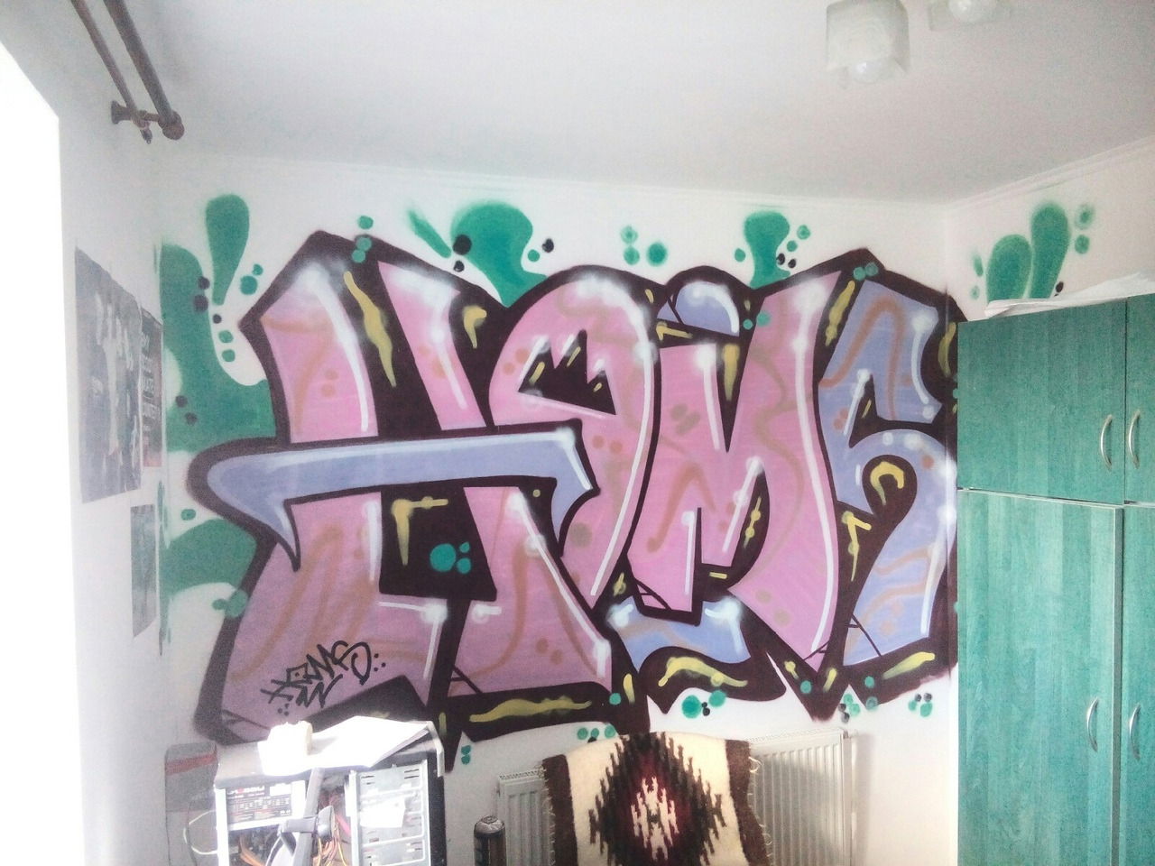 Graffiti Artwork - Photo by Homs - Homs