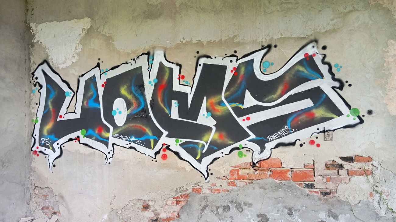 Graffiti Wall - Photo by Homs (2025)