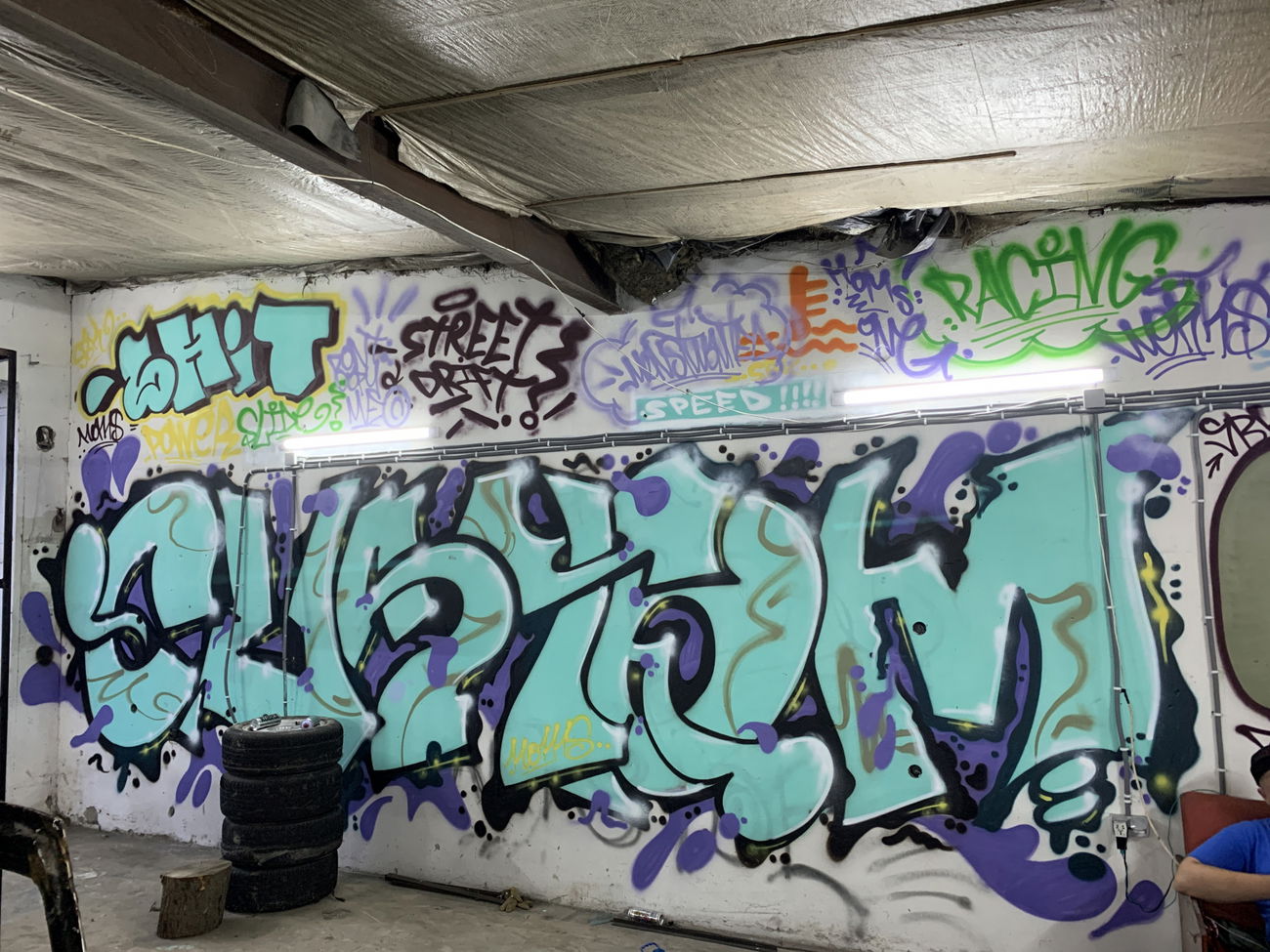 Graffiti Bombing - Photo by Homs - homs