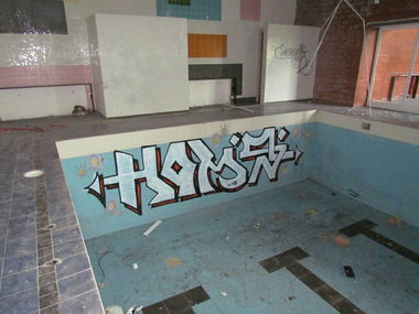 Graffiti Bombing - Photo by Homs - Homs (2018)