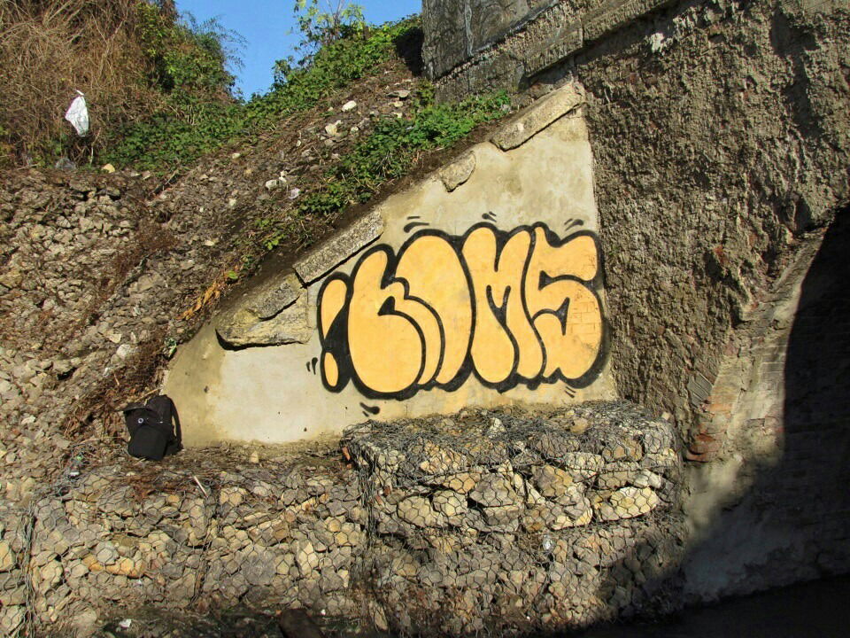 Graffiti Artwork - Photo by Homs - Homs