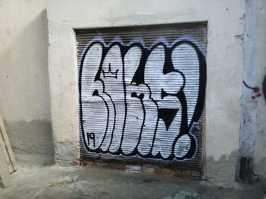Graffiti Bombing - Photo by Homs - Homs