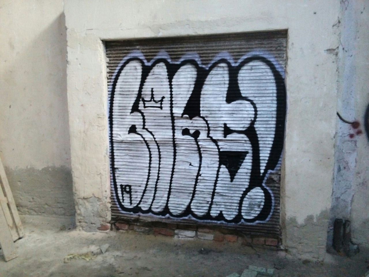 Graffiti Bombing - Photo by Homs - Homs
