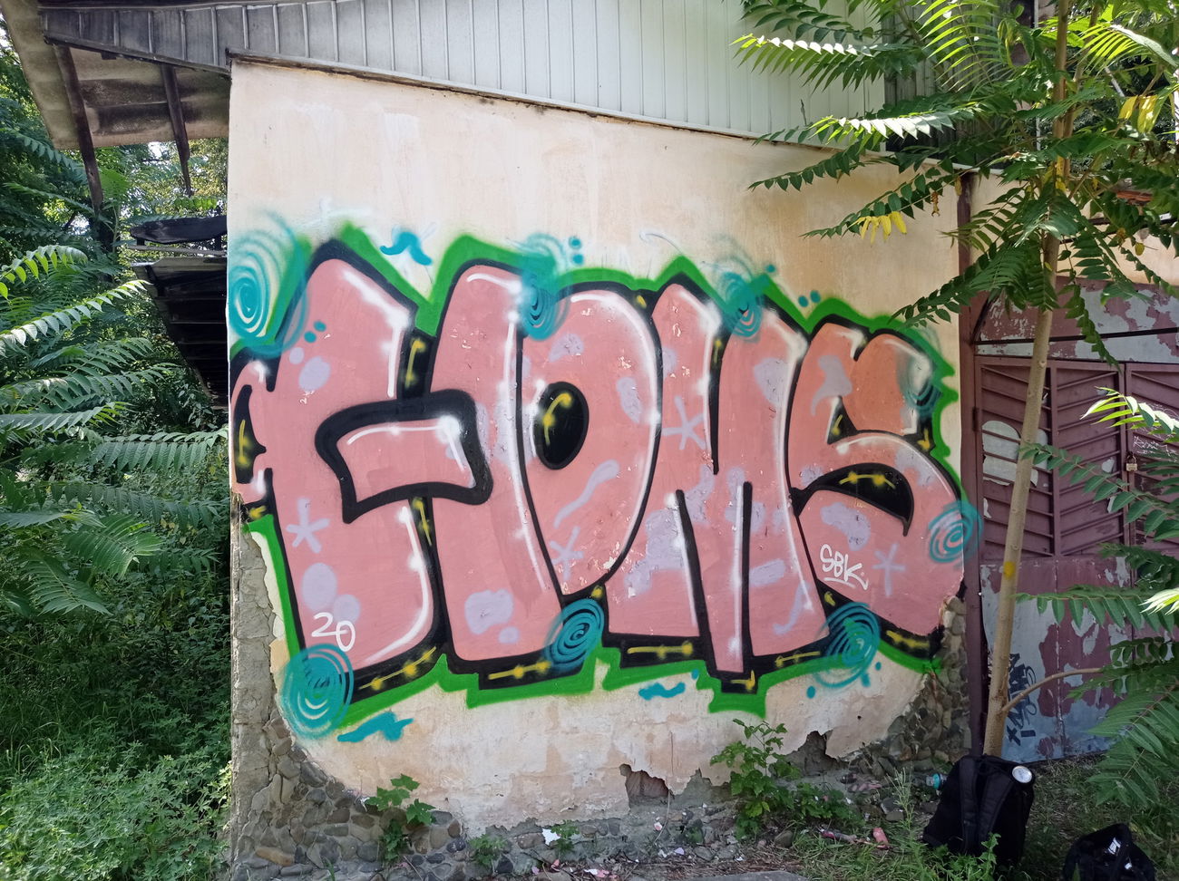 Graffiti Artwork - Photo by Homs - homs