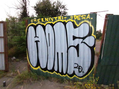Graffiti Bombing - Photo by Homs - homs