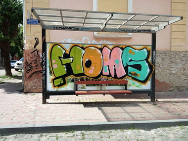 Graffiti Bombing - Photo by Homs - homs