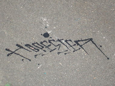 Graffiti Street Art in Moscow - Photo by Hopest - Hopest (2013)