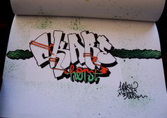 Graffiti Sketch - Photo by Horst3000 - Horst, 3000 (2014)