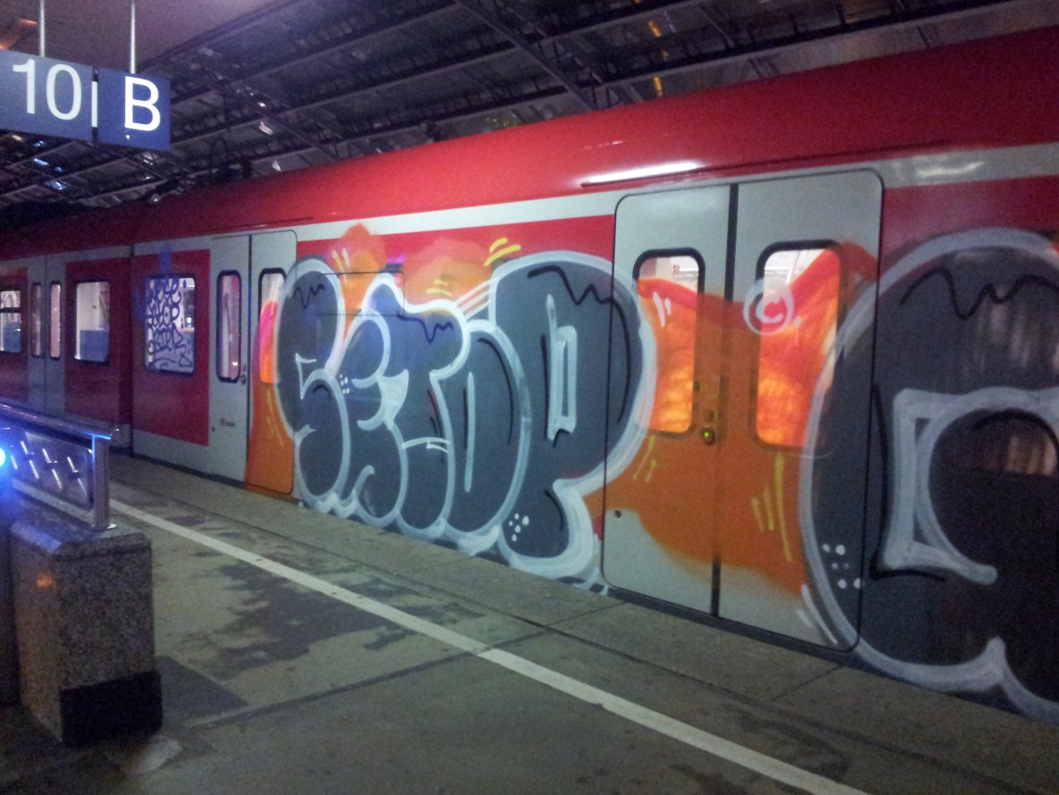 Graffiti Train - Photo by Hotrider