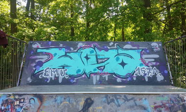 Graffiti Wall - Photo by HozaOne - hoza, emu, 157