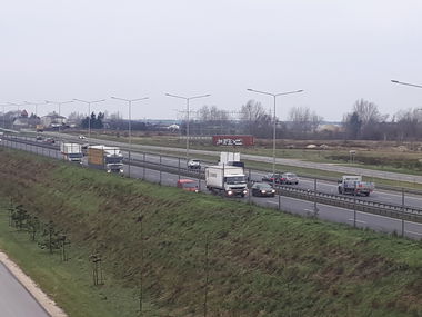 Graffiti Bombing in Poland - Photo by Hpex - hpex (2018)