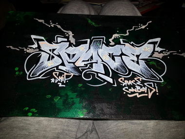 Graffiti Sketch - Photo by HubaOne - Space, Battle (2012)