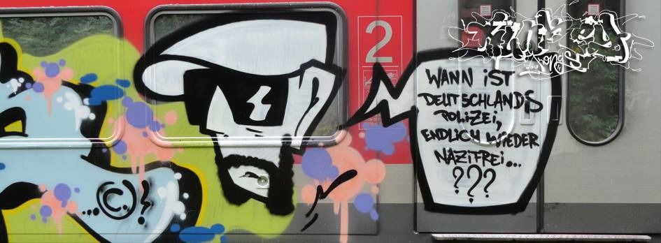 Graffiti Train - Photo by HunkeyKongs - Hunkey, Kongs, The (2015)