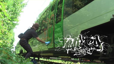 Graffiti Train - Photo by HunkeyKongs - Hunkey, Kongs, The (2015)