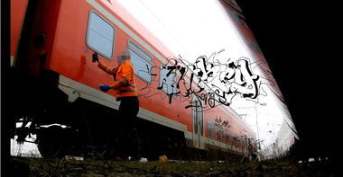 Graffiti Train - Photo by HunkeyKongs - Hunkey, Kongs, The (2015)