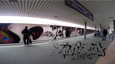 Graffiti Train - Photo by HunkeyKongs - Hunkey, Kongs, The (2015)