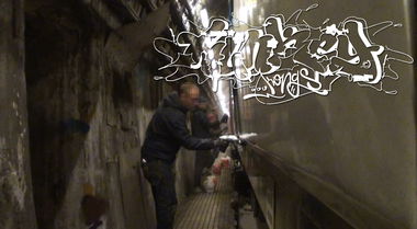Graffiti Train in Paris - Photo by HunkeyKongs - Hunkey, Kongs, The