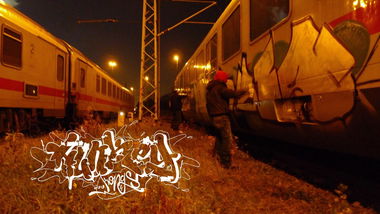 Graffiti Train - Photo by HunkeyKongs - Hunkey, Kongs, The (2015)