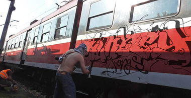 Graffiti Train - Photo by HunkeyKongs - Hunkey, Kongs, The (2015)