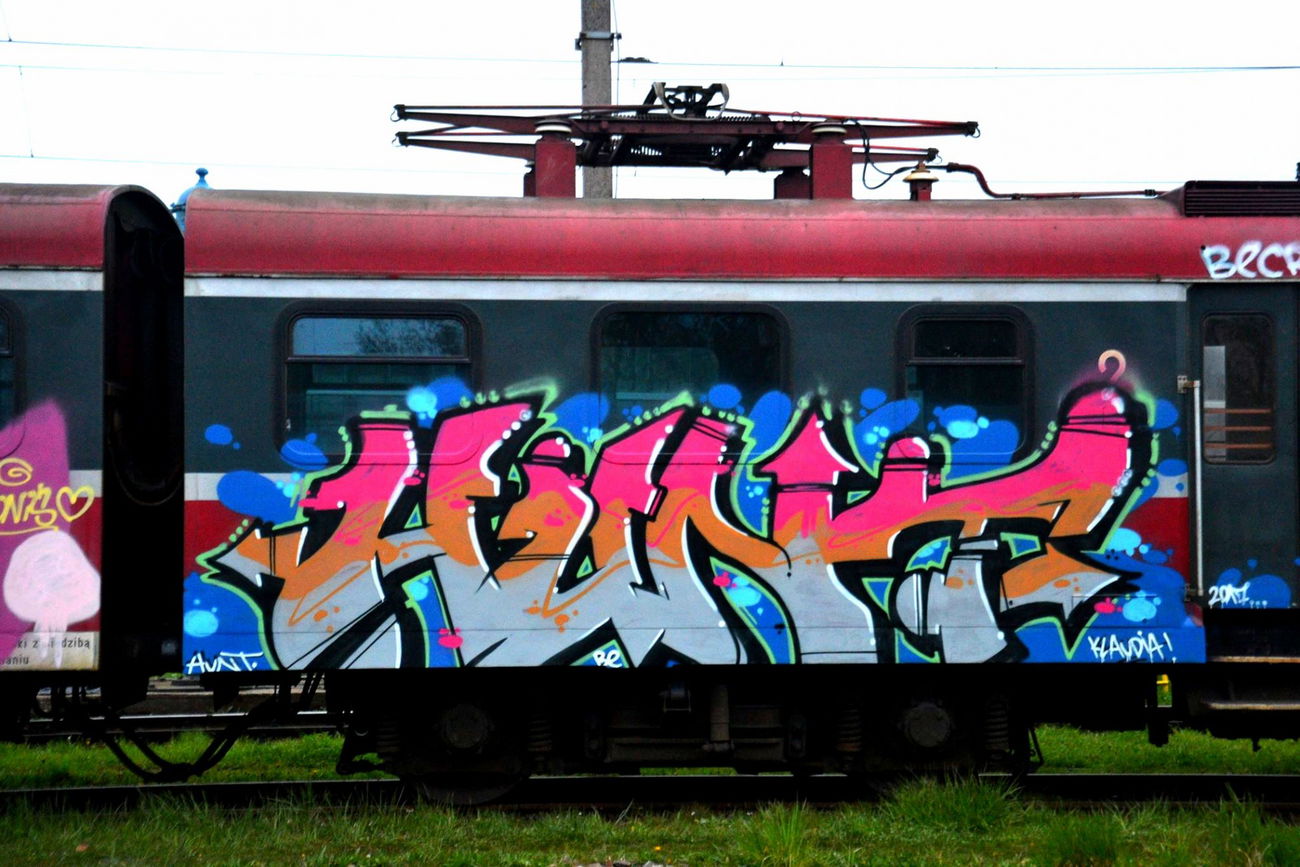 Graffiti Train - Photo by Huntone