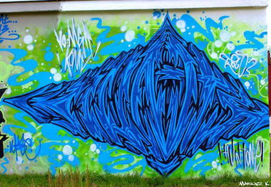 Graffiti Wall - Photo by Huntone - hunt (2013)