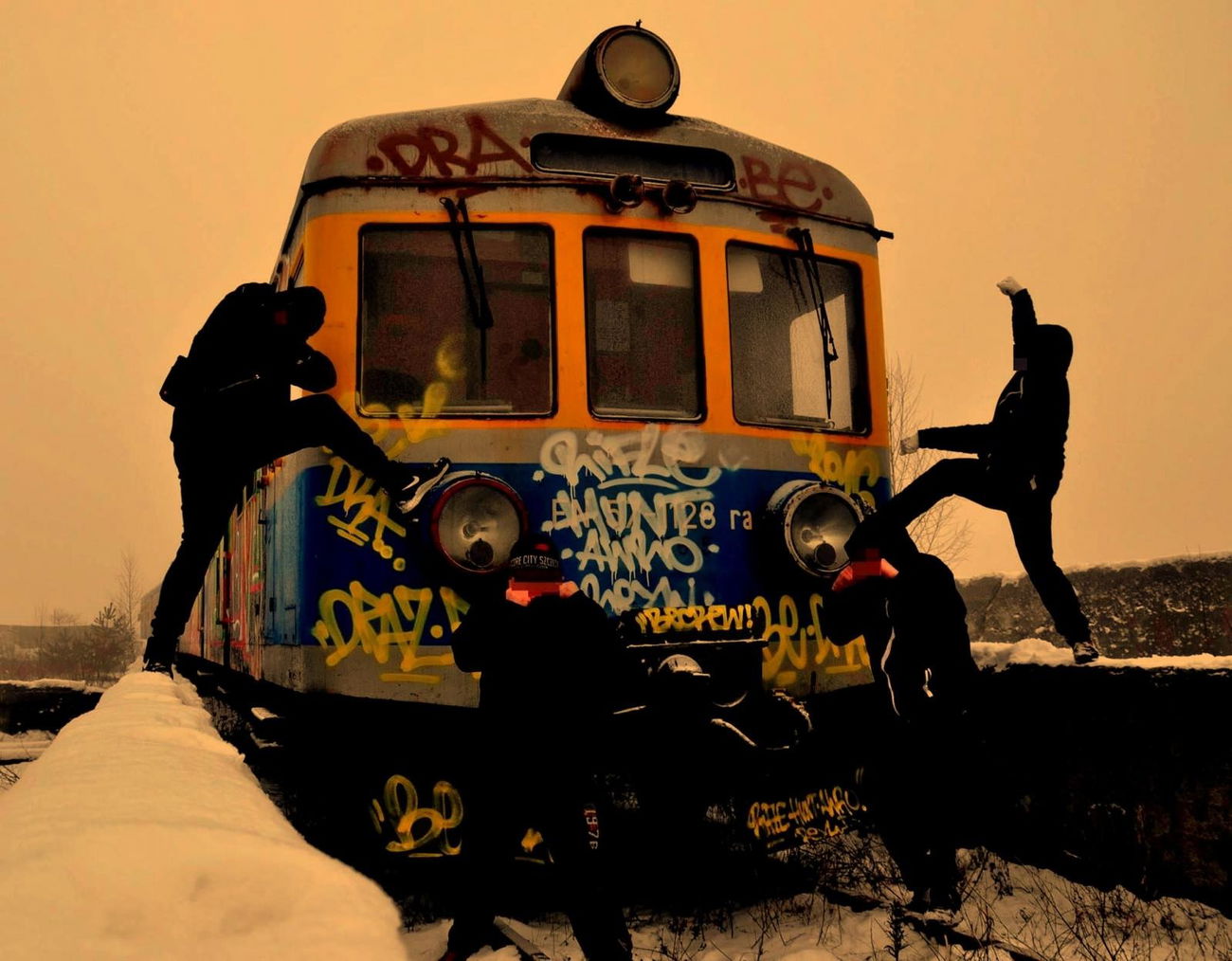 Graffiti Train - Photo by Huntone