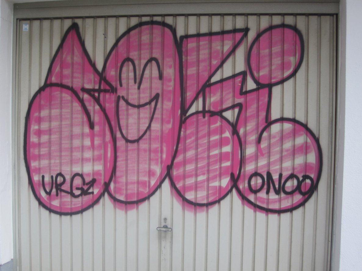 Graffiti Bombing - Photo by IG0R - Soli;, Urgz;, Onoo;