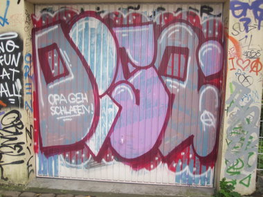 Graffiti Bombing - Photo by IG0R - Disq, Soli, Onoe