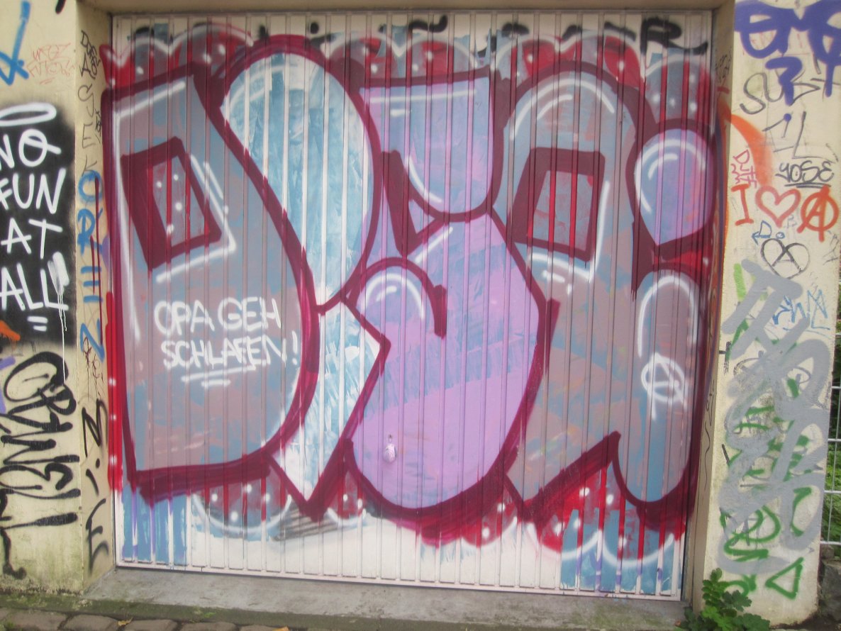 Graffiti Bombing - Photo by IG0R - Disq, Soli, Onoe