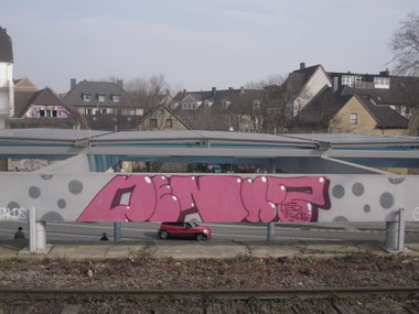 Graffiti Bombing - Photo by IG0R - Takos, Gbr, Penut (2012)